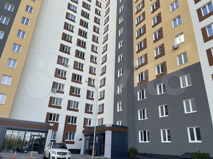 2-к. квартира, 58,8 м², 1/17 эт.