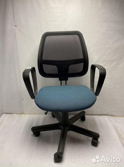 Компьютерное кресло