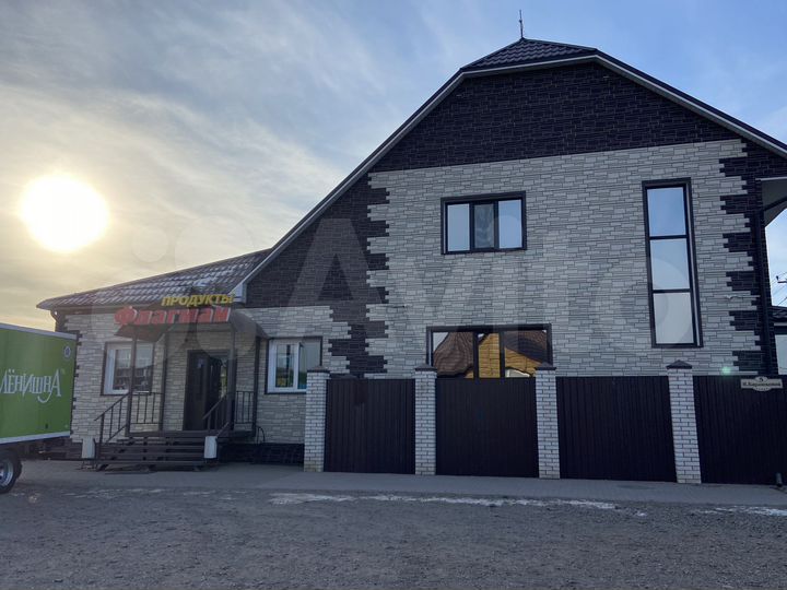 Коттедж 190 м² на участке 10 сот.