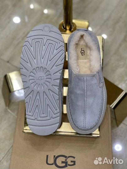 Женские короткие ботинки Ugg Stitch Slip On Grey