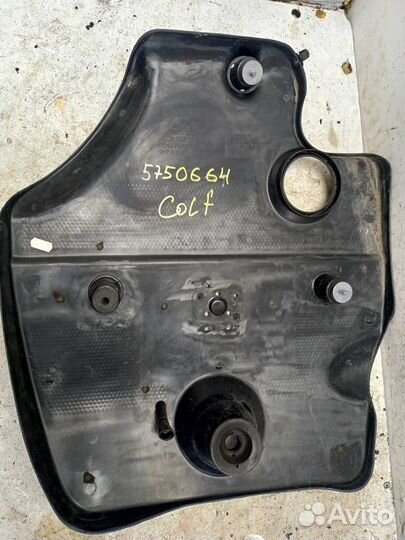 Накладка моторного отсека