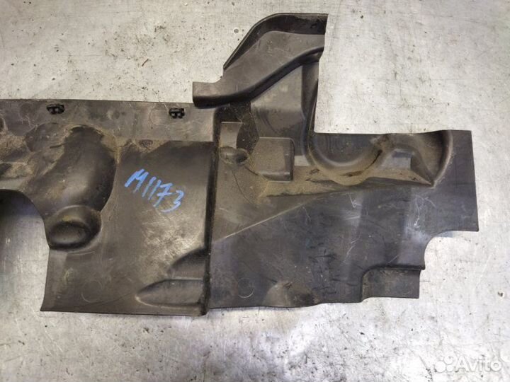 Дефлектор радиатора Ford Focus 2 хетчбэк 1.6 100