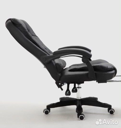 Компьютерное офисное кресло с подголовником