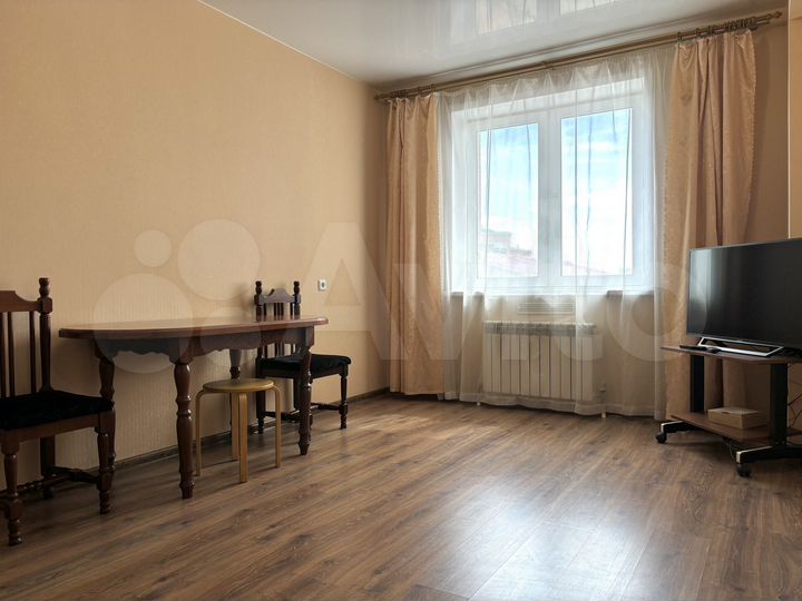 2-к. квартира, 67 м², 5/16 эт.