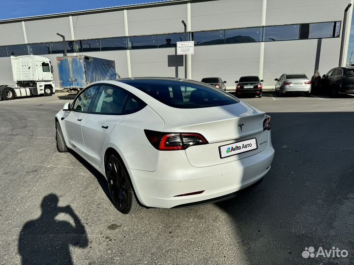 Tesla Model 3 346 л.с. AT, 2022, 24 000 км