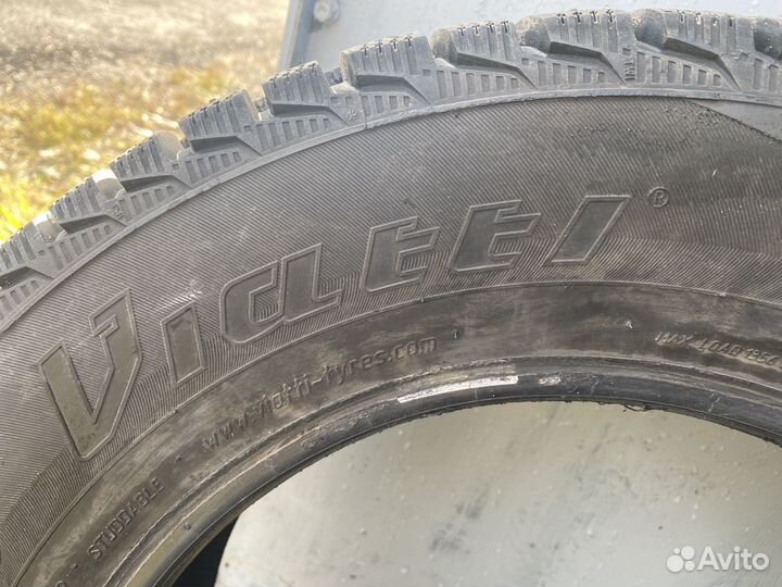 Viatti Brina Nordico V-522 195/65 R15 94S