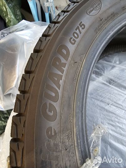 Yokohama Ice Guard G075 235/55 R20 102Q