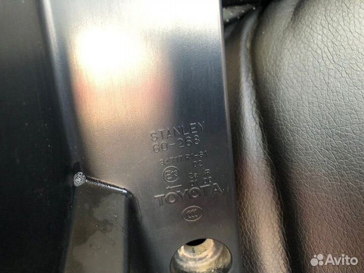 Стоп-сигнал задний Toyota Land Cruiser Prado 150