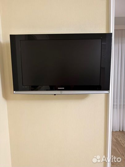 Телевизор samsung