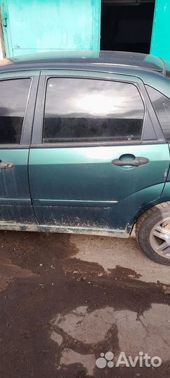 Дверь ford focus 1