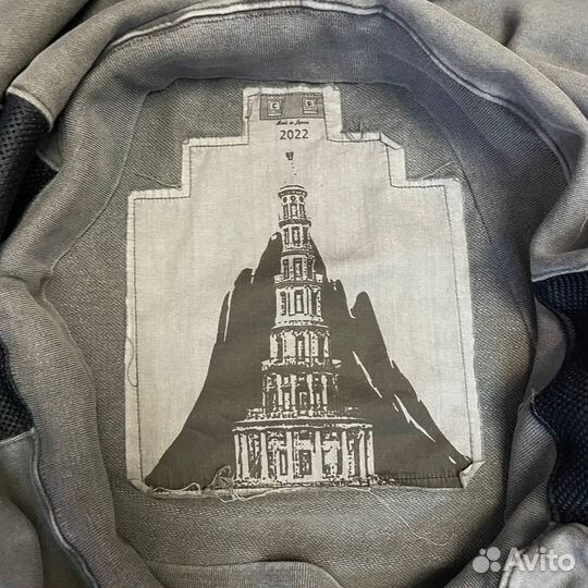 Свитшот cavempt серый с перфорацией