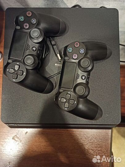 Sony PS4 slim 1tb