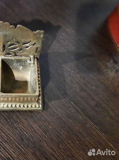 Шкатулка бронза