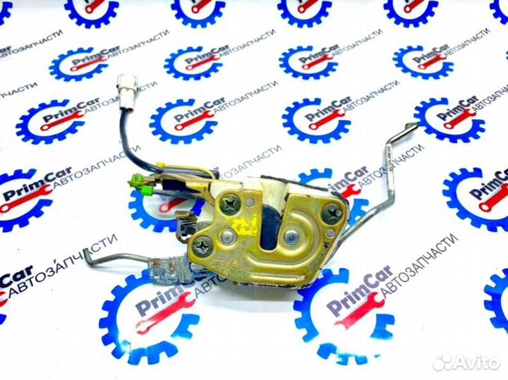 Замок двери передний правый Mitsubishi Pajero V11V