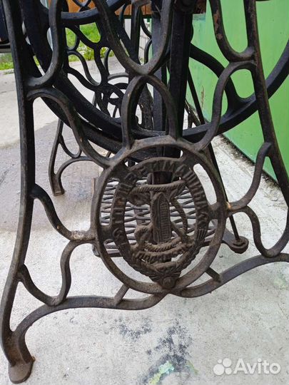 Станина от швейной машинки