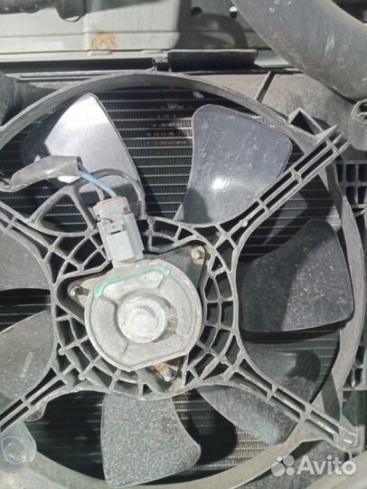 Радиатор охлаждения двигателя Mitsubishi Asx 2011