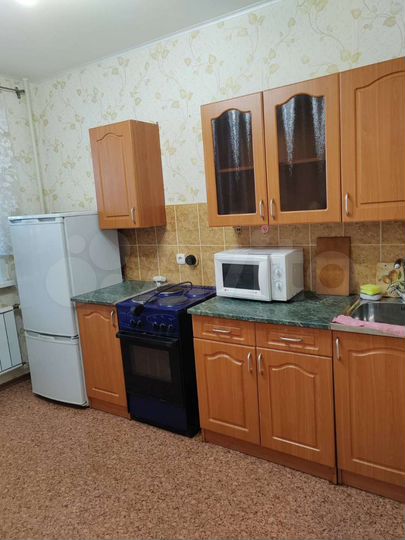 1-к. квартира, 42 м², 1/9 эт.