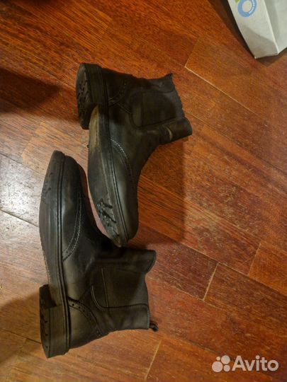 Ботинки женские