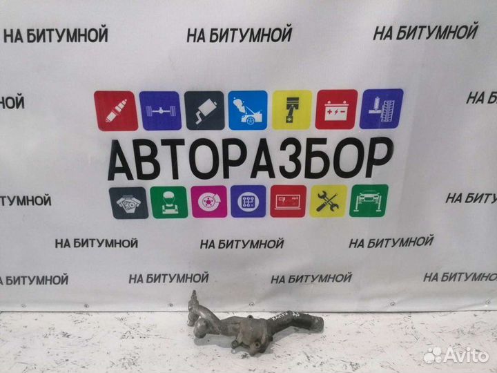 Корпус термостата Toyota Camry