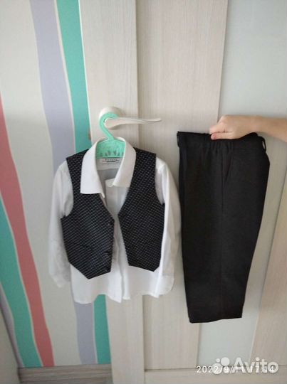 Костюм тройка на мальчика