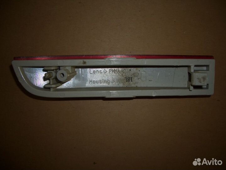 Отражатель заднего бампера Тойота Раф 4 с05