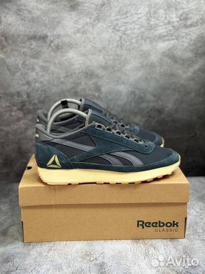 Кроссовки Reebok classic