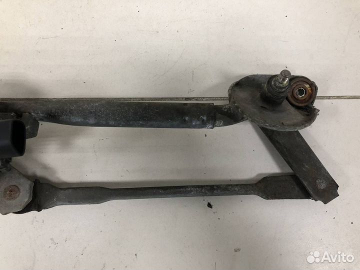 Трапеция стеклоочистителей Toyota Corolla E120 200