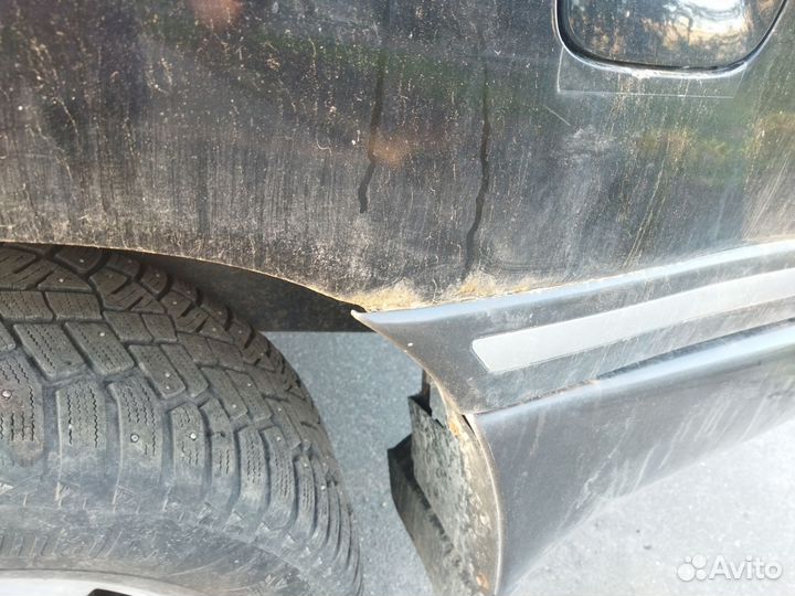 Toyota land cruiser 100