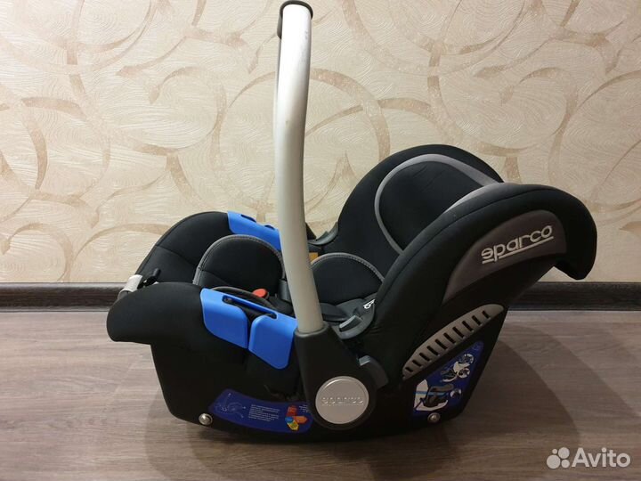 Детское автокресло от 0 до 13кг