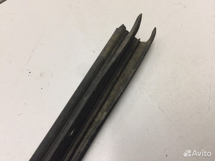 Накладка двери передняя правая (BMW X3)