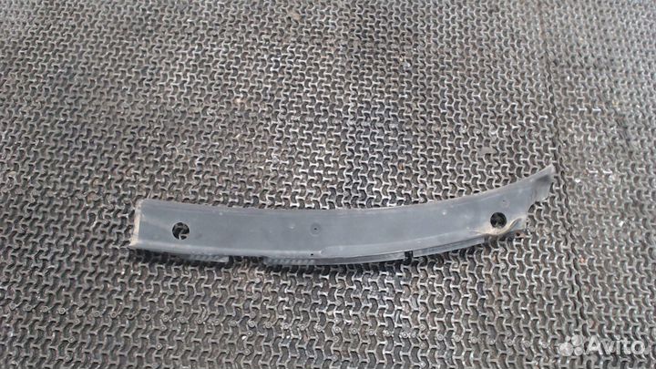 Жабо под дворники Audi A4 (B5), 1998