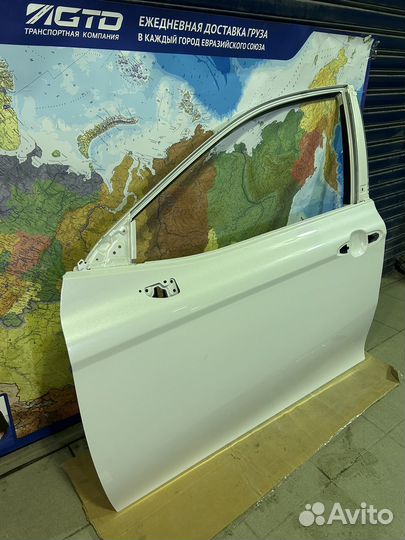 Дверь передняя левая Toyota Camry XV70 арт562