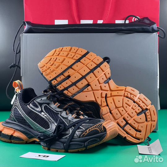 Balenciaga 3XL Sneaker Black Orange