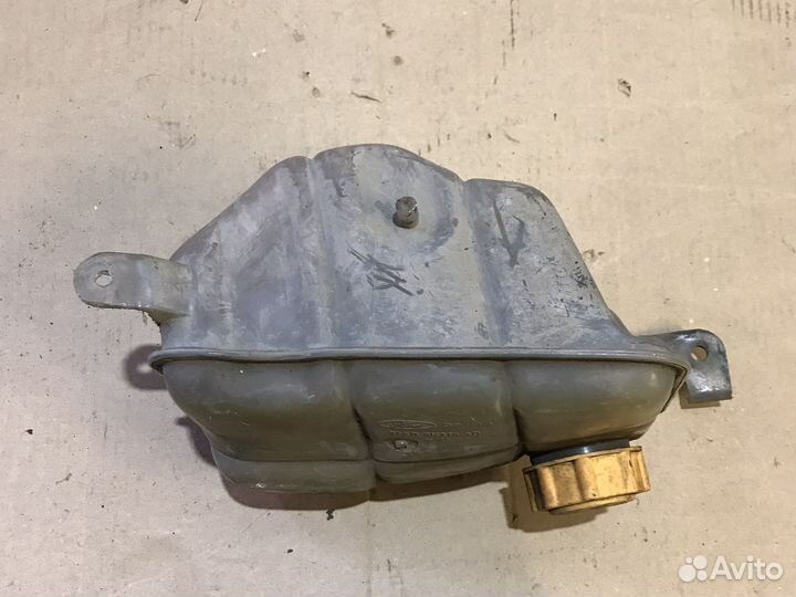 Расширительный бачок Форд Эскорт