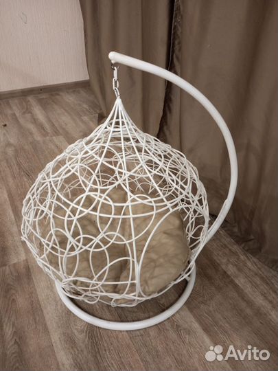 Лежанка для кошек плетеная