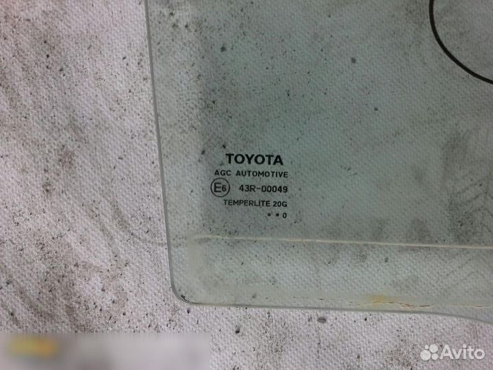 Стекло двери задней правой Toyota Camry V40 2006-2