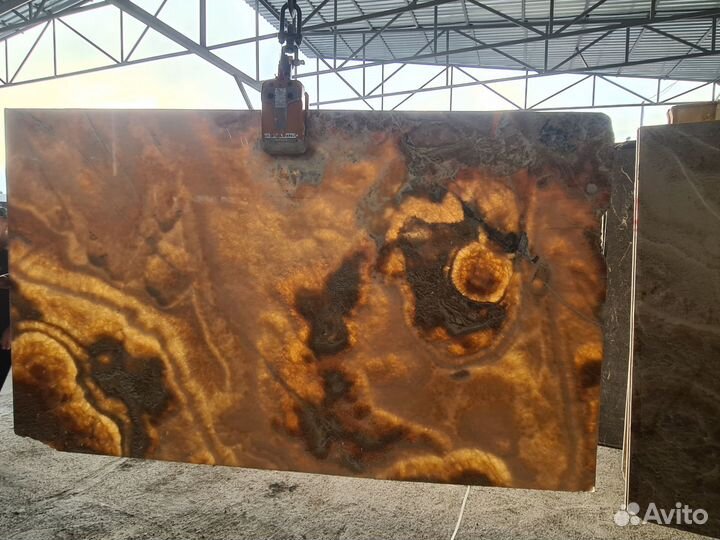 Мрамор, гранит, оникс