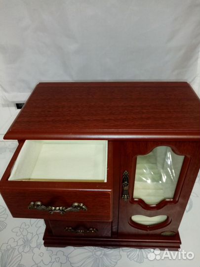 Шкатулка органайзер для украшений