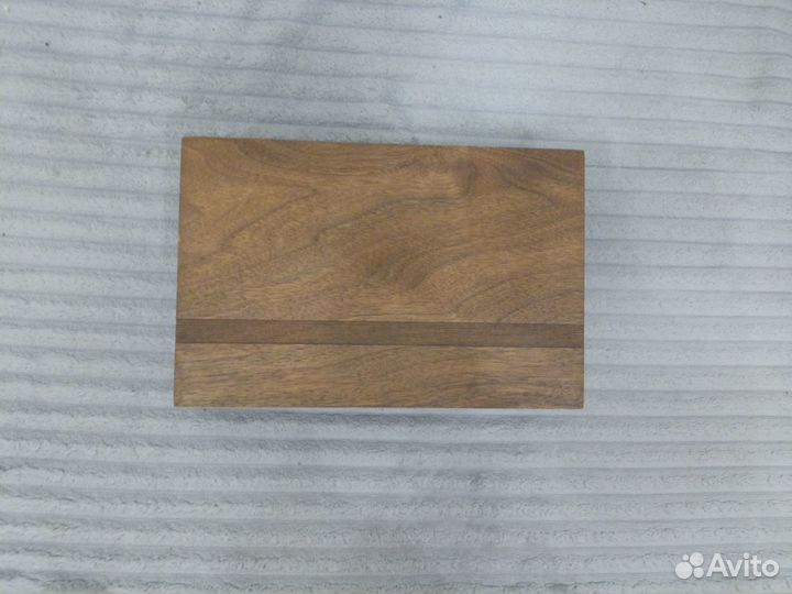 Деревянный подарочный ящичек для пистолета