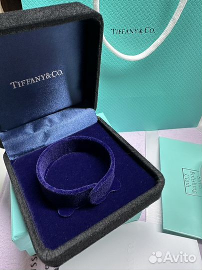 Упаковка с футляром Tiffany