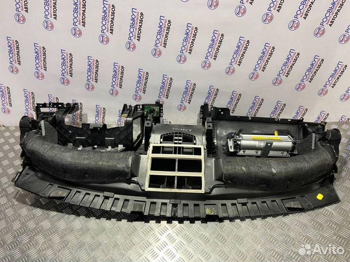 Торпедо Volkswagen Touareg 7L