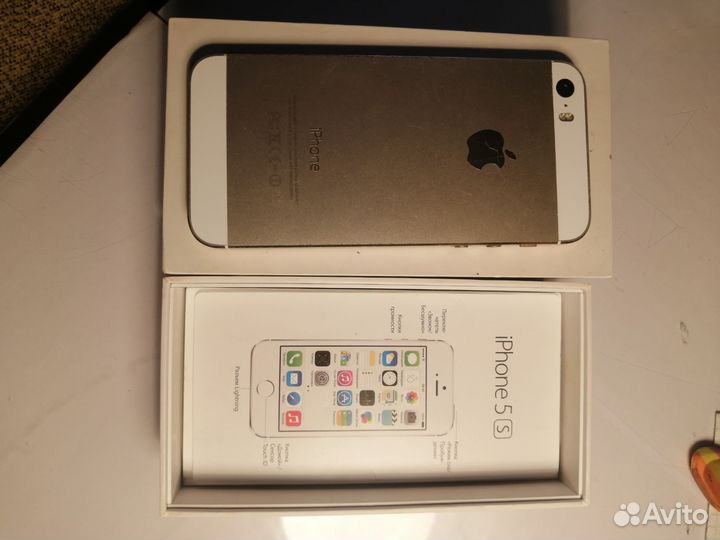 iPhone 5S, 16 ГБ