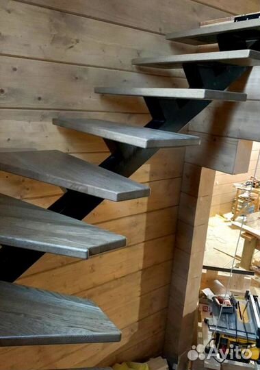 Металлокаркасов лестниц Изготовление