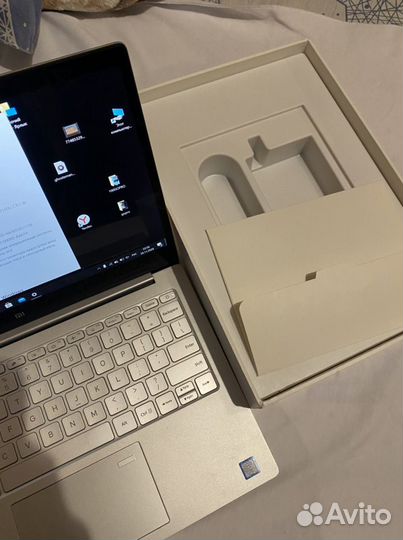 Ноутбук Xiaomi Mi Notebook Air 13.3