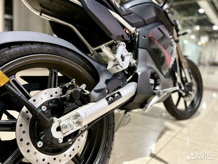 Электромотоцикл Super Soco TC Max