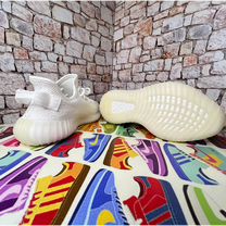 Кроссовки для бега adidas