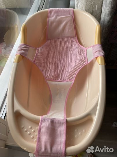 Детская ванночка для купания с гамаком