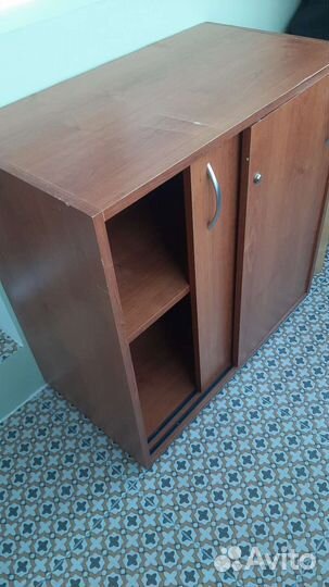 Тумба выкатная 2 штуки