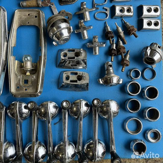 Газ 24 Волга хром салон панель