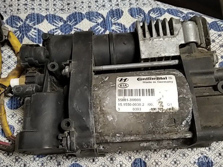 Компрессор подвески экус